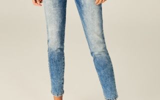 كيفية تفتيح الجينز بالتساوي في المنزل