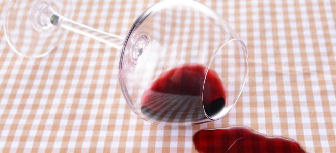 Как да премахнете упоритите жълти петна по покривките