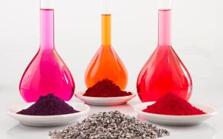 Lebensmittelzusatzstoff E122: gefährlich oder nicht, wo hinzugefügt wird