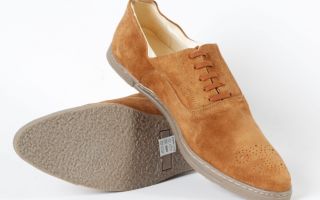 Como lavar tênis de camurça: à mão e na máquina de lavar