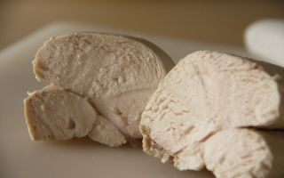 Poitrine de poulet: propriétés utiles, composition, préparation