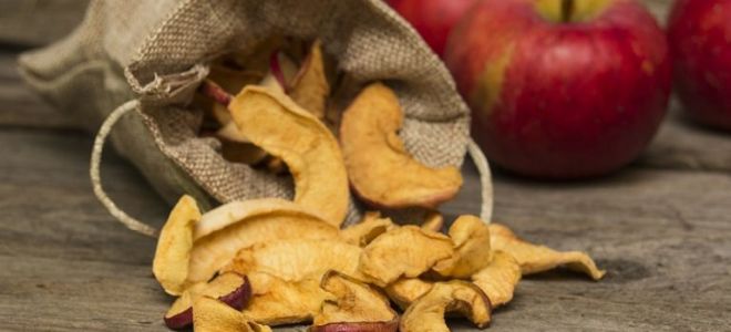 Какви са предимствата на сушените ябълки, съдържание на калории, рецепта и съхранение
